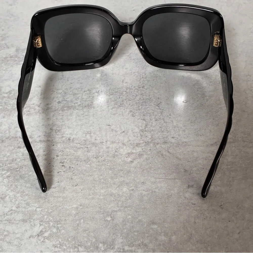 Tory Burch TY7179U 1709/87 Oversized Black Square Sunglasses NWOT w/ Case